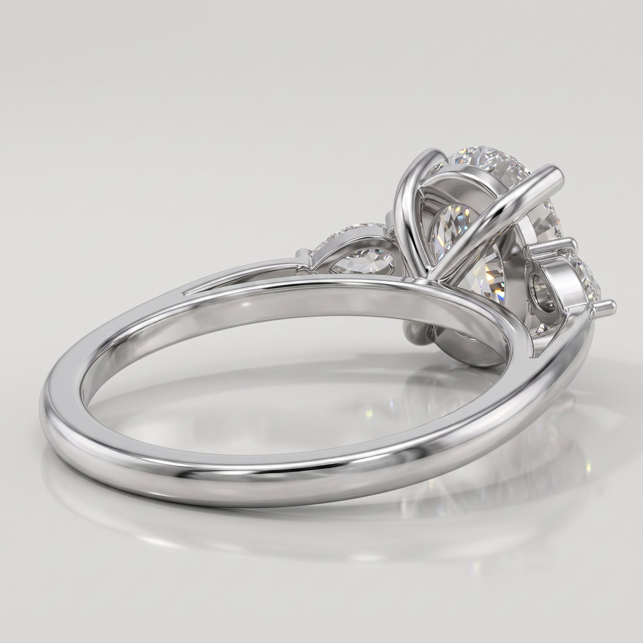 [Ringsize] [Style] [Shape] [Type] Engagement Ring