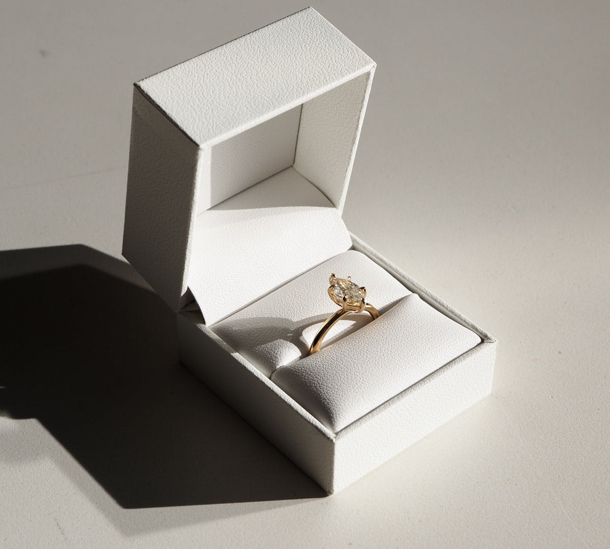 Stunning 1 CT Marquise Moissanite Engagement Ring with Solitaire Design