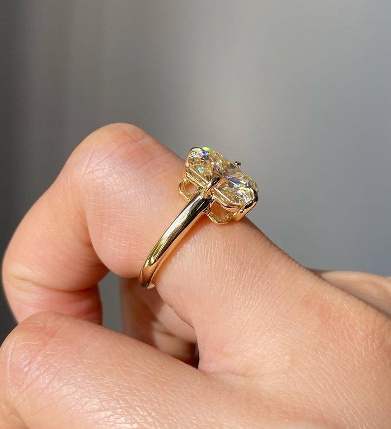 Round Cut Solitaire Lab Grown Diamond Engagement Ring