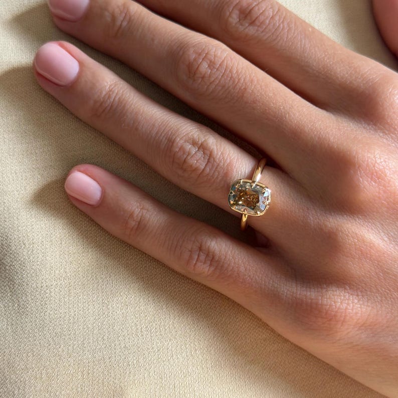 Round Cut Solitaire Lab Grown Diamond Engagement Ring