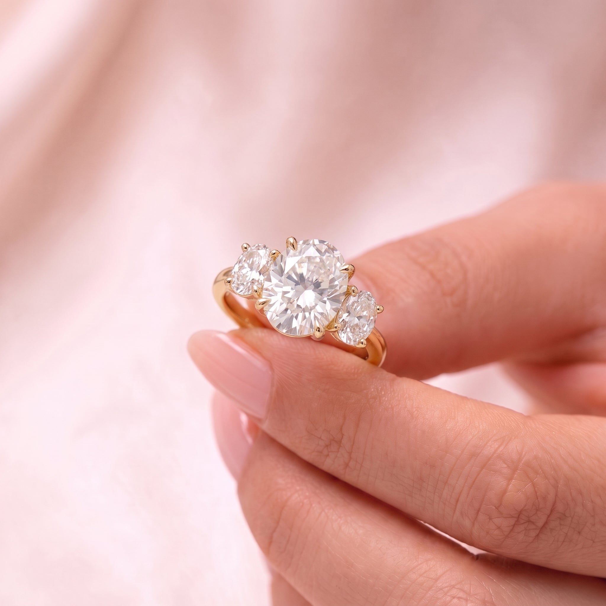 [Ringsize] [Style] [Shape] [Type] Engagement Ring
