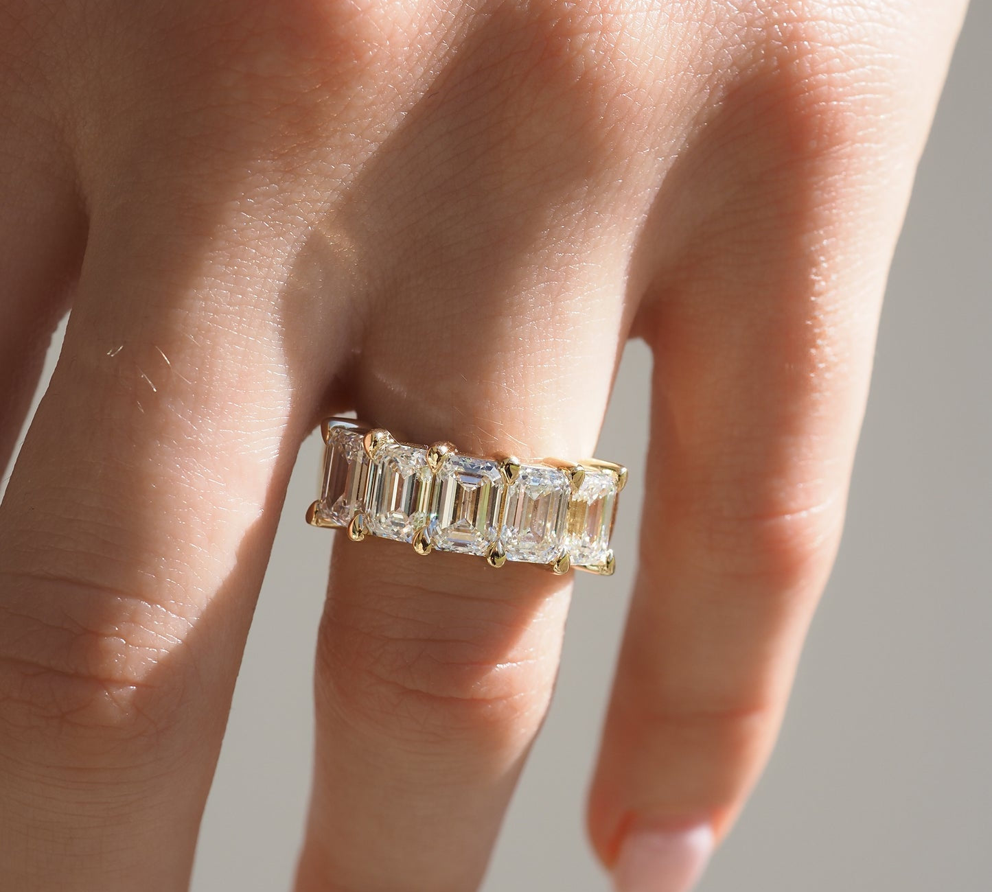 Stunning 2.0 TCW Emerald Moissanite Stones Half Eternity Wedding Bands