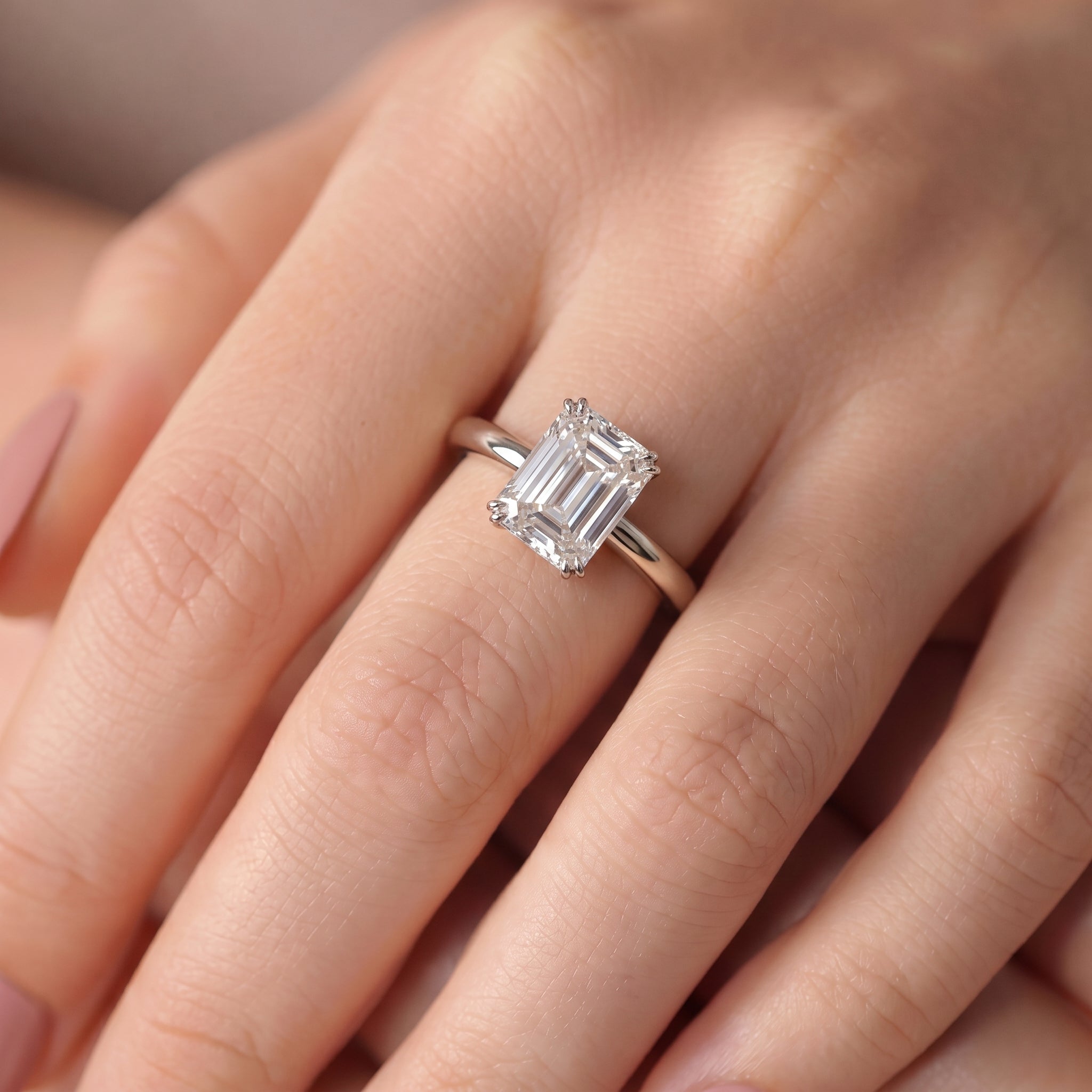 [Ringsize] [Style] [Shape] [Type] Engagement Ring