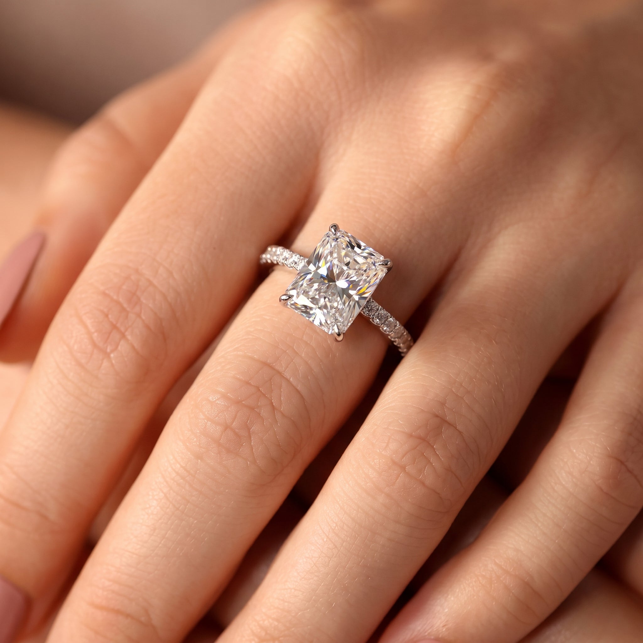 [Ringsize] [Style] [Shape] [Type] Engagement Ring