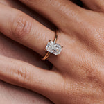 1.5 CT Elongated Cushion Moissanite Engagement Ring