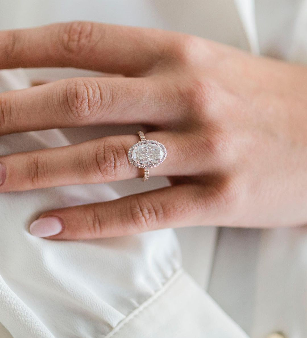 4.0 CT Oval Double Halo Moissanite Engagement Ring 2