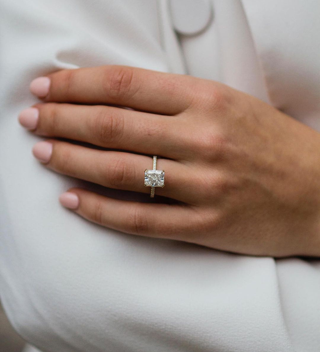 2.40 CT Radiant Solitaire Moissanite Engagement Ring 2