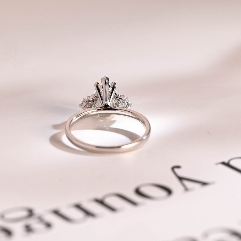 Stunning 1.0 - 2.0 CT Pear Moissanite Engagement Ring with Cluster Design 3