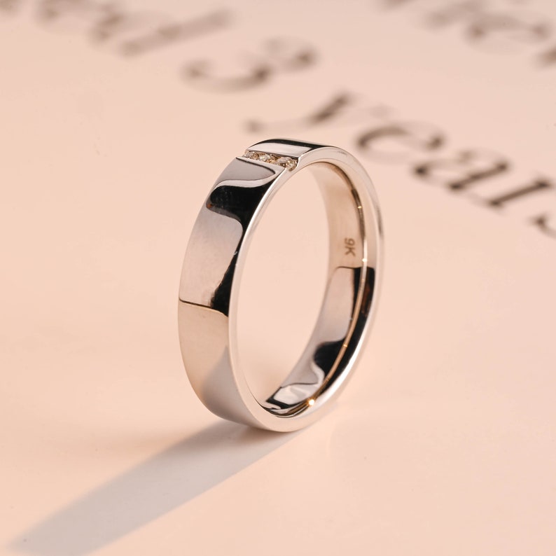 Delicate Moissanite Band with 0.05 TCW Round Cut Stones in Solid Gold 7