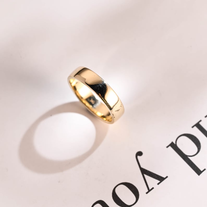 Delicate Men's Wedding Minimalistic Band in Solid Gold 9