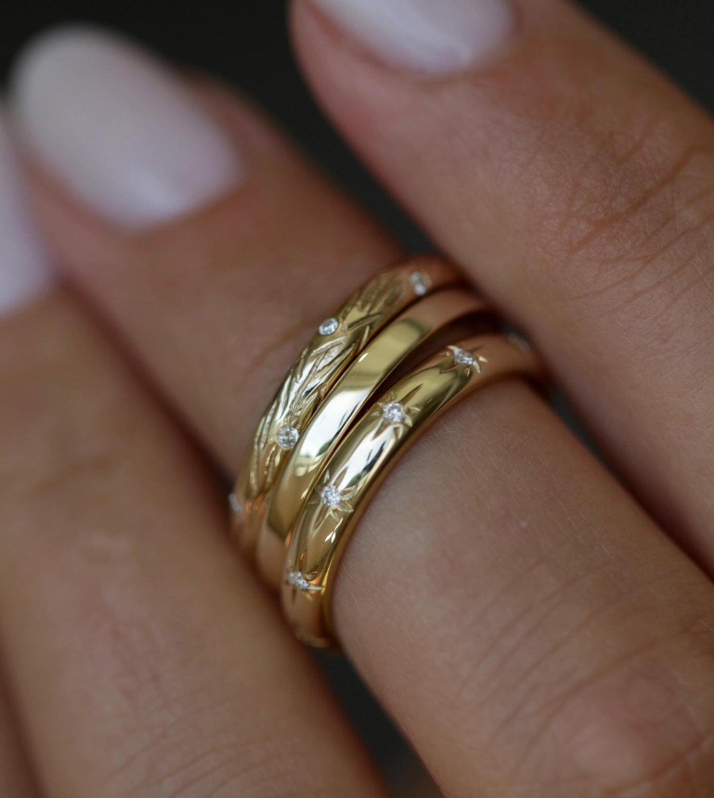 0.10 CT Round Flush Setting Lab Grown Diamond Wedding Band