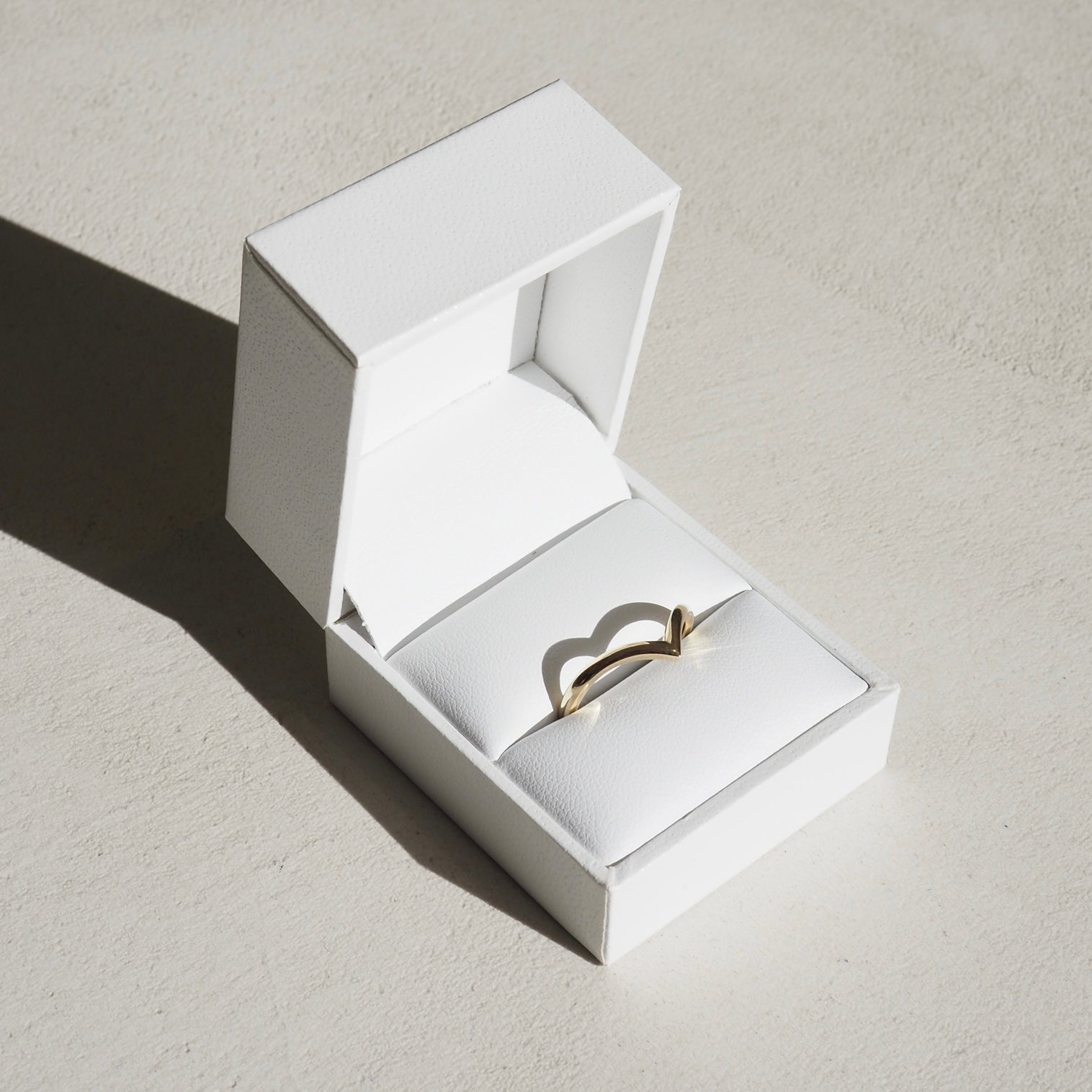 Classic Curved Wedding Band