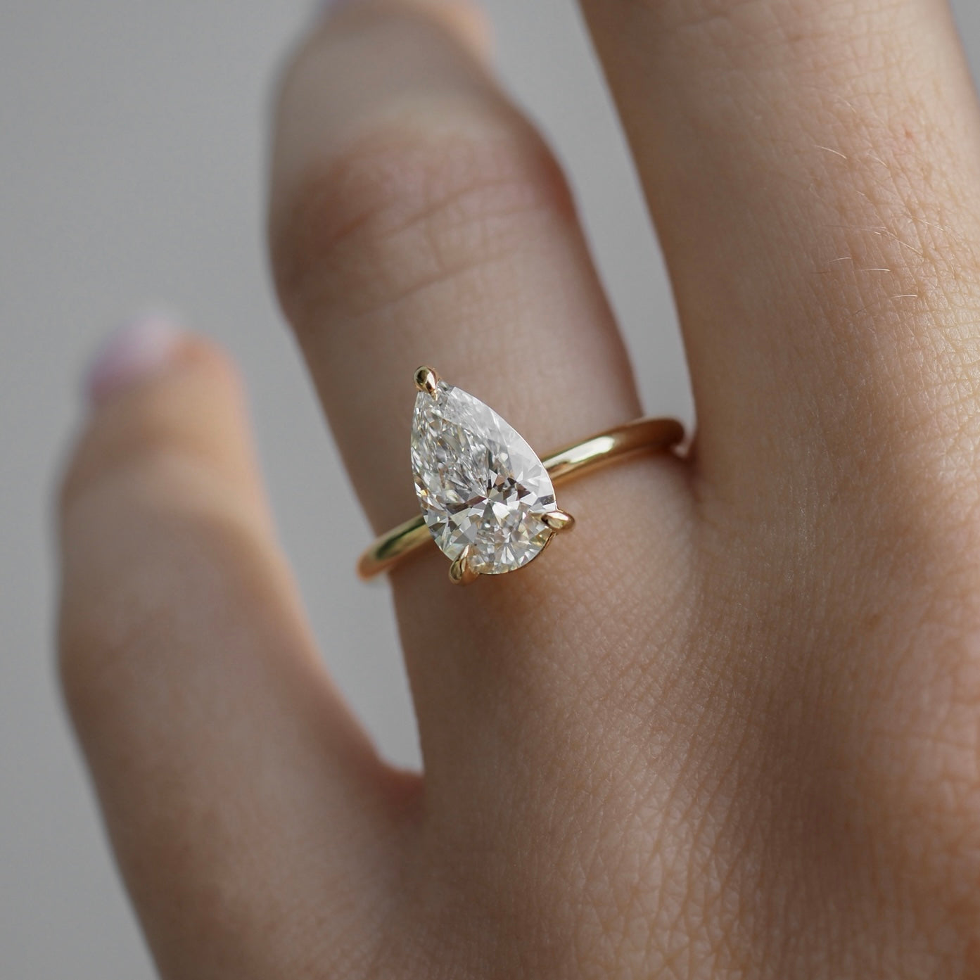 1.5 CT Pear Solitaire Moissanite Engagement Ring