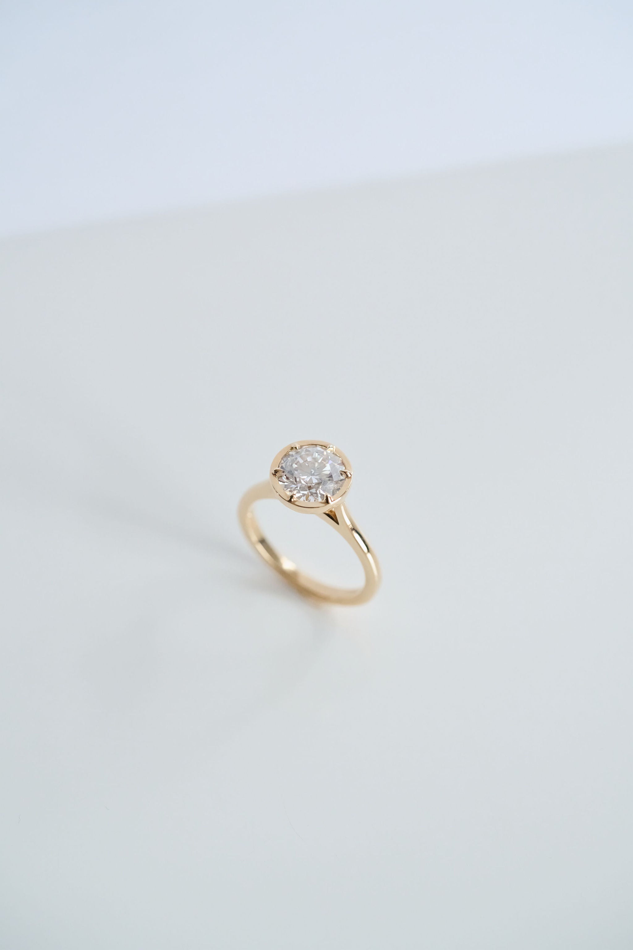 3.0 CT Elongated Cushion Solitaire Lab Grown Diamond Engagement Ringt