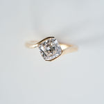3.0 CT Elongated Cushion Solitaire Lab Grown Diamond Engagement Ringt