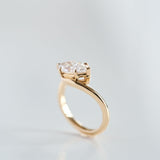 3.0 CT Elongated Cushion Solitaire Lab Grown Diamond Engagement Ringt