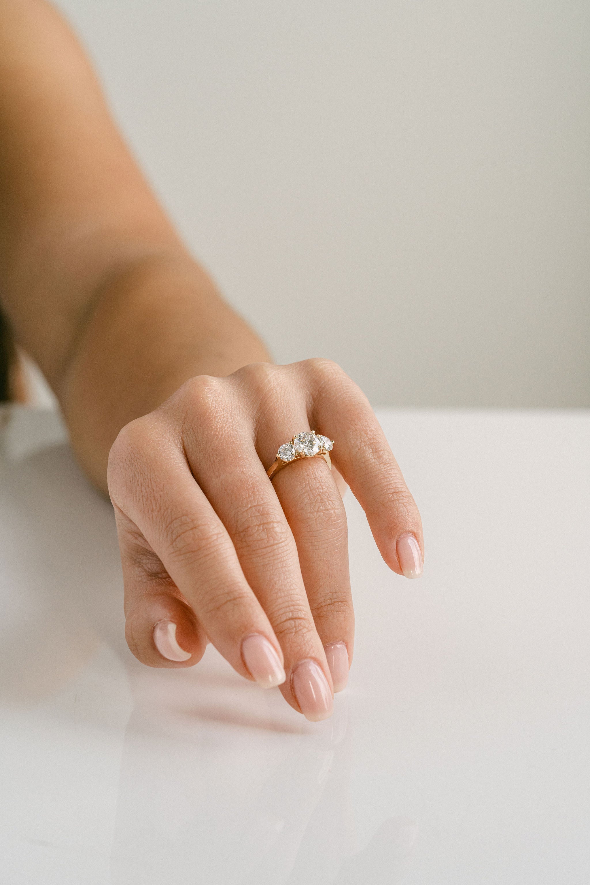 3.0 CT Elongated Cushion Solitaire Lab Grown Diamond Engagement Ringt