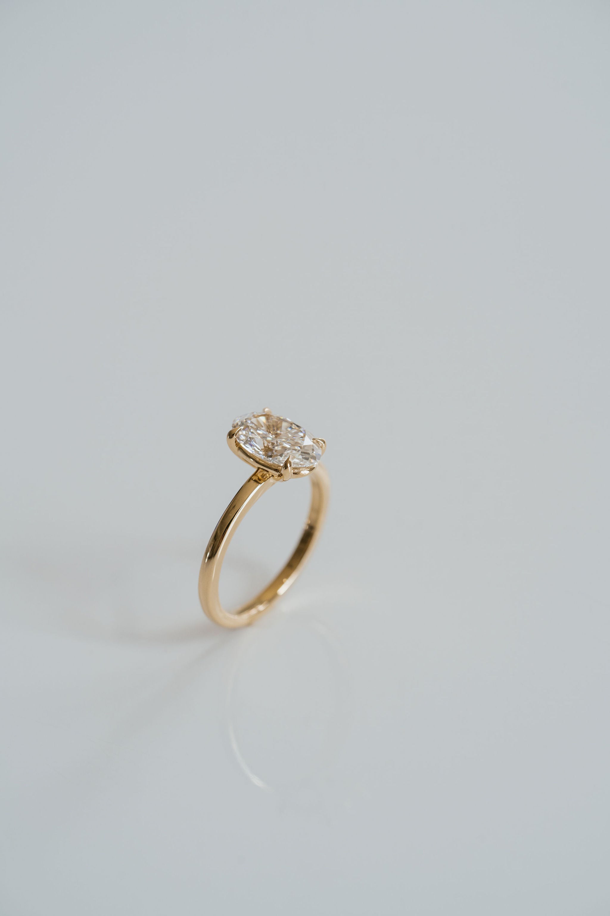 3.0 CT Elongated Cushion Solitaire Lab Grown Diamond Engagement Ringt