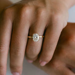 3.0 CT Elongated Cushion Solitaire Lab Grown Diamond Engagement Ringt