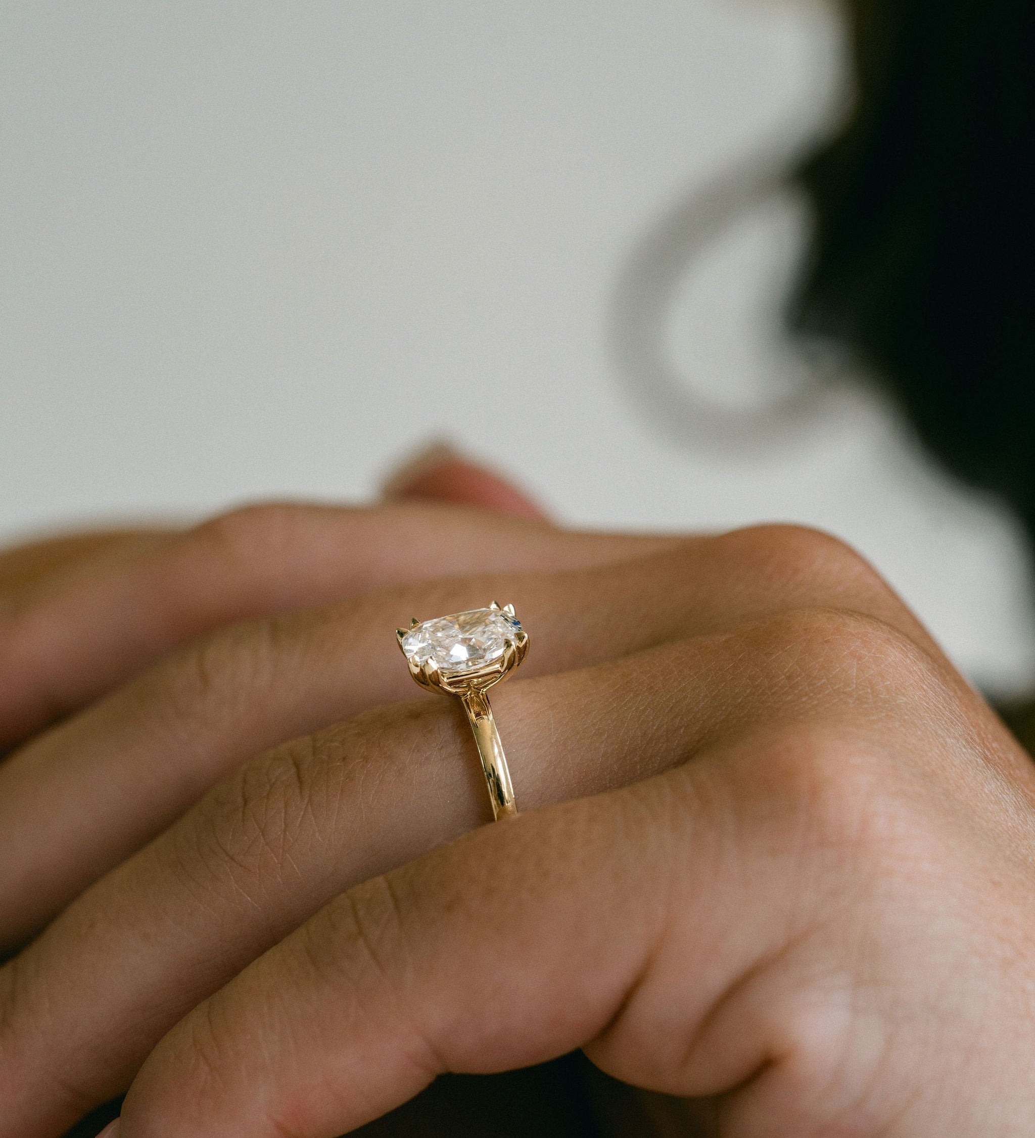 3.0 CT Elongated Cushion Solitaire Lab Grown Diamond Engagement Ringt