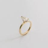 3.0 CT Elongated Cushion Solitaire Lab Grown Diamond Engagement Ringt