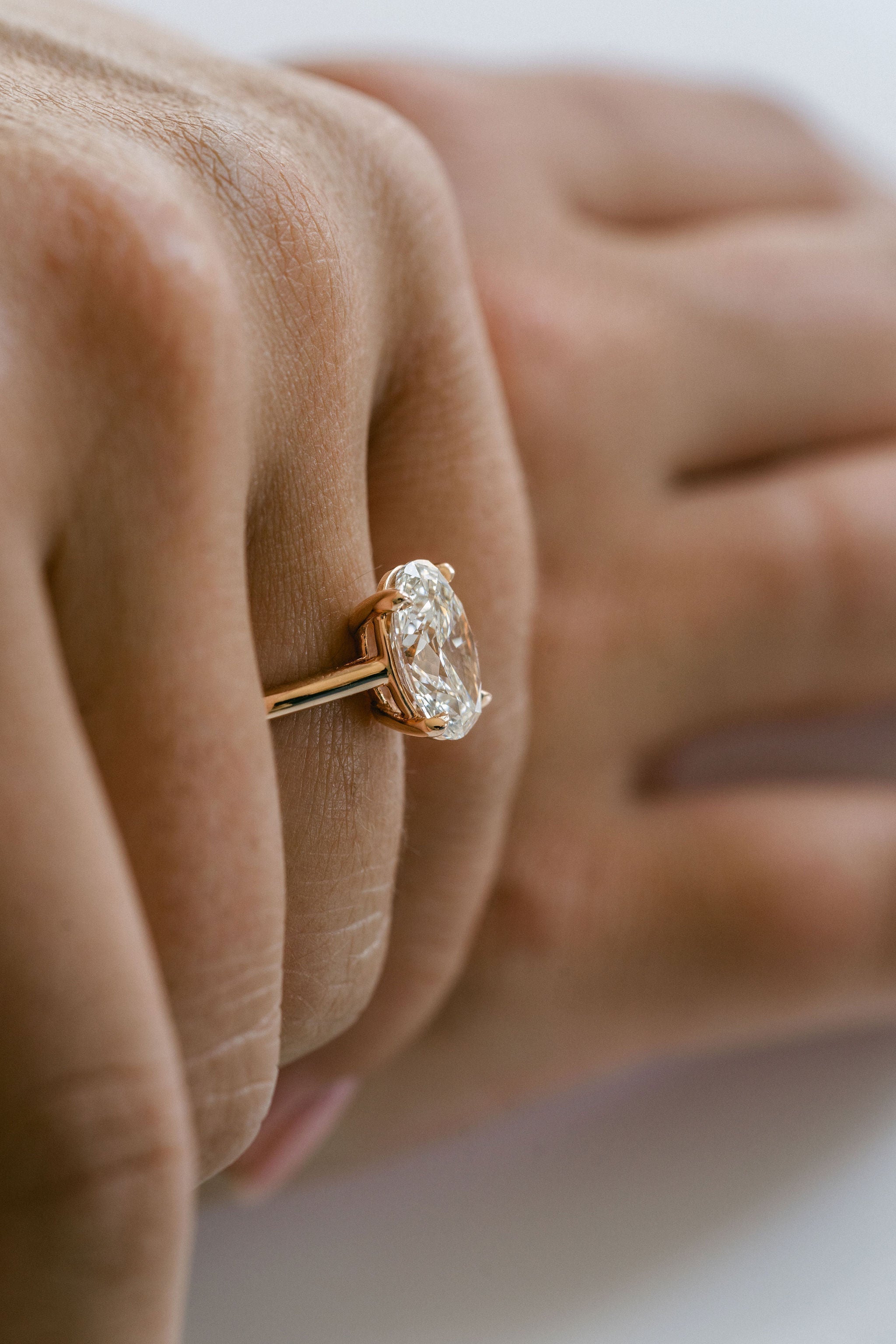 3.0 CT Elongated Cushion Solitaire Lab Grown Diamond Engagement Ringt