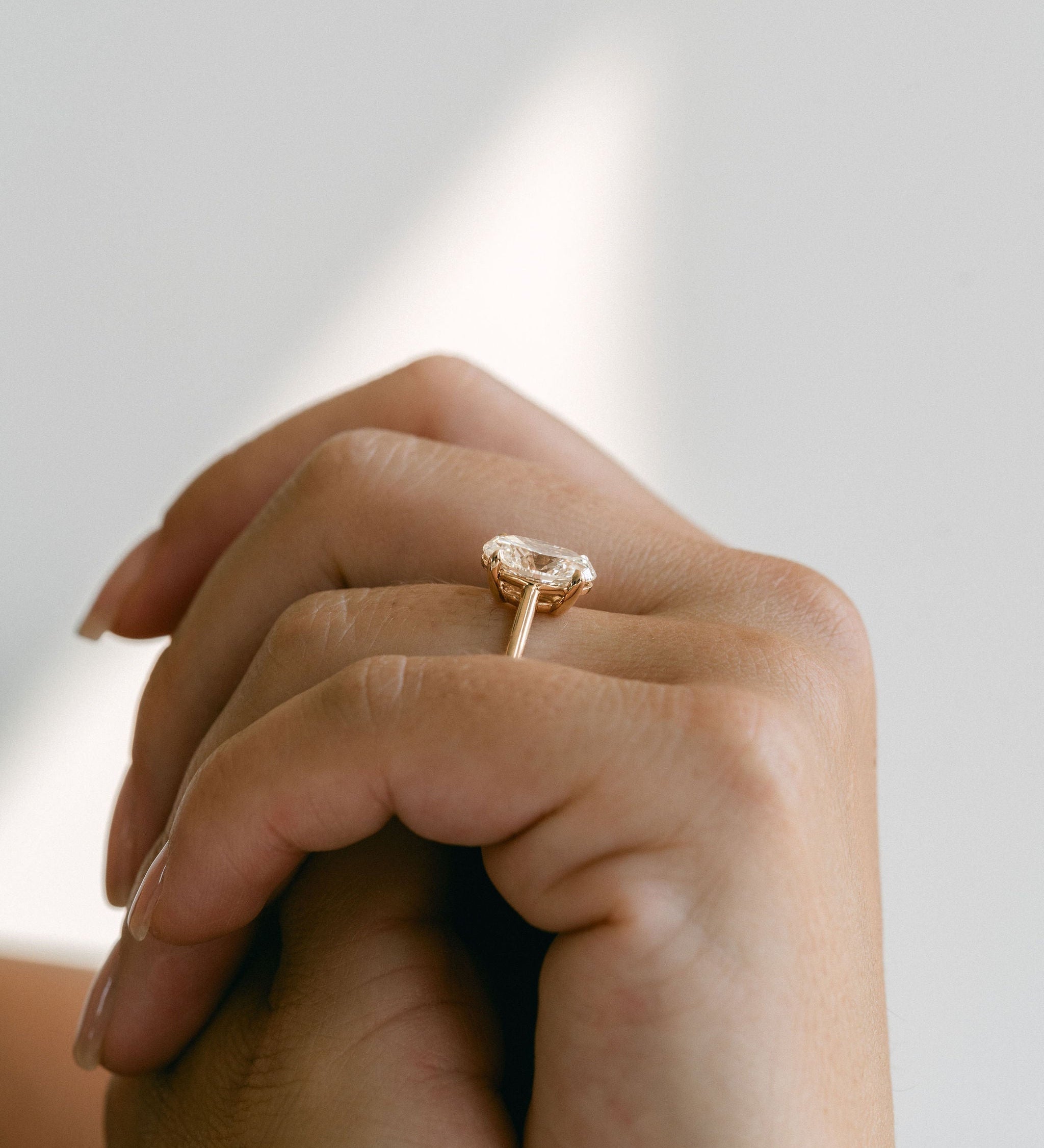 3.0 CT Elongated Cushion Solitaire Lab Grown Diamond Engagement Ringt