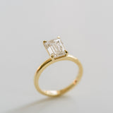 3.0 CT Elongated Cushion Solitaire Lab Grown Diamond Engagement Ringt