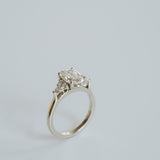 3.0 CT Elongated Cushion Solitaire Lab Grown Diamond Engagement Ringt