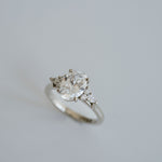 3.0 CT Elongated Cushion Solitaire Lab Grown Diamond Engagement Ringt