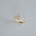 3.0 CT Elongated Cushion Solitaire Lab Grown Diamond Engagement Ringt