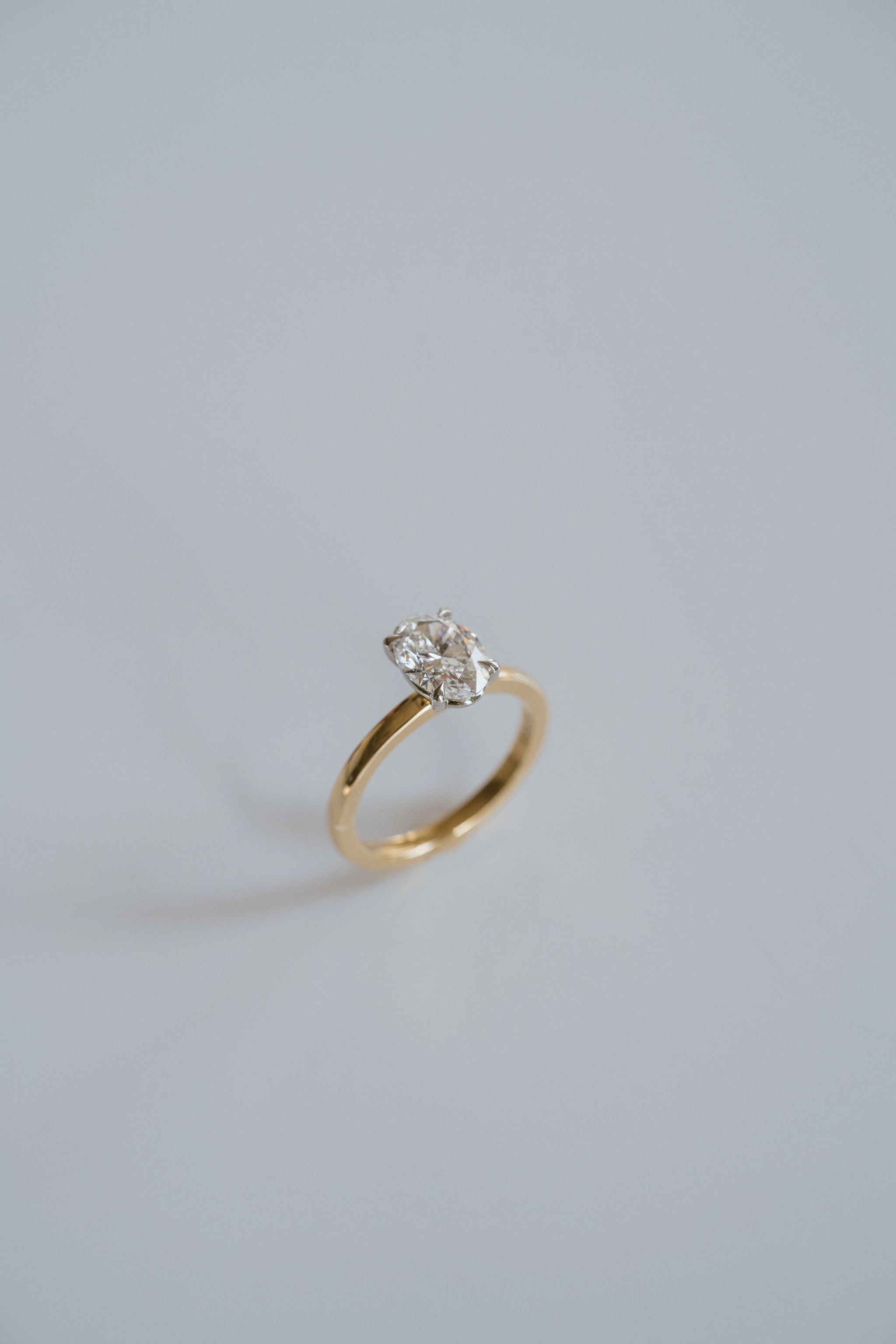 3.0 CT Elongated Cushion Solitaire Lab Grown Diamond Engagement Ringt