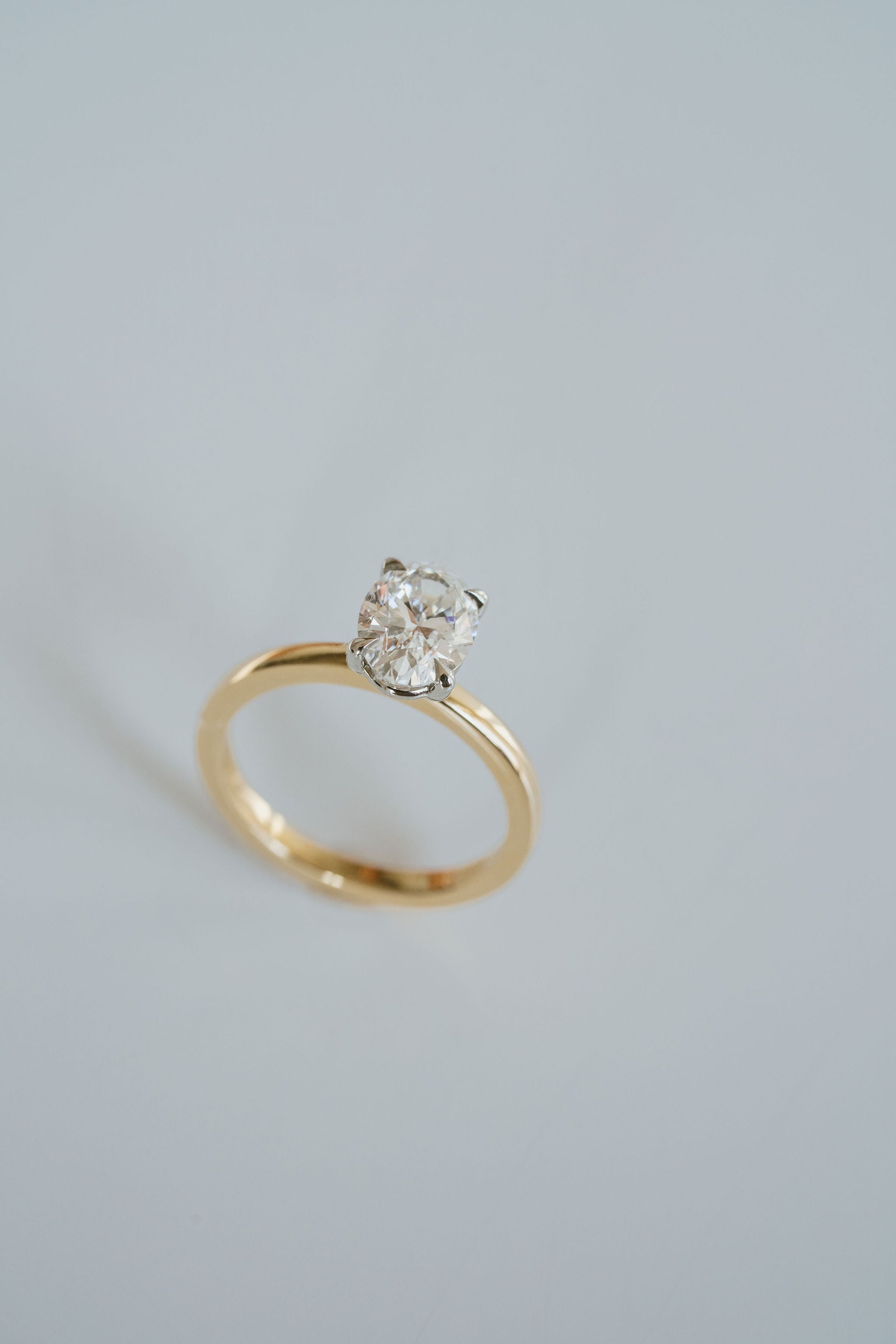3.0 CT Elongated Cushion Solitaire Lab Grown Diamond Engagement Ringt