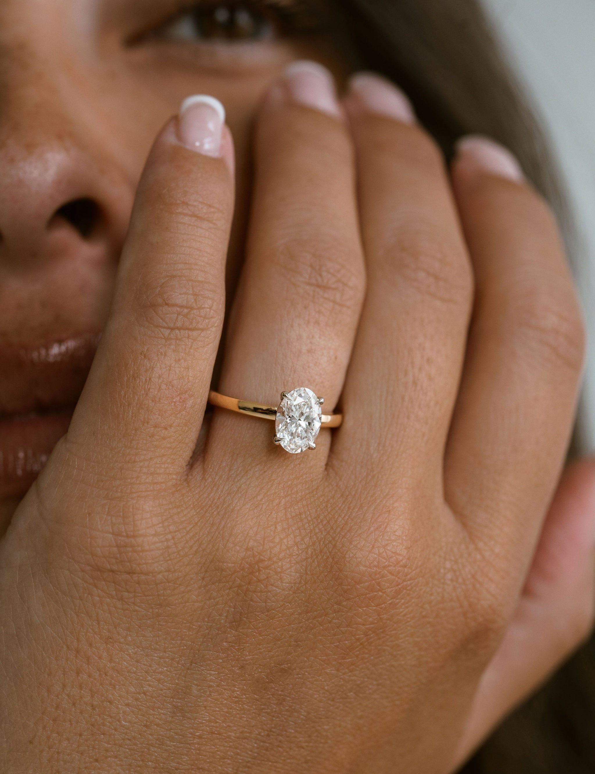 3.0 CT Elongated Cushion Solitaire Lab Grown Diamond Engagement Ringt