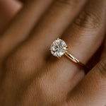 3.0 CT Elongated Cushion Solitaire Lab Grown Diamond Engagement Ringt