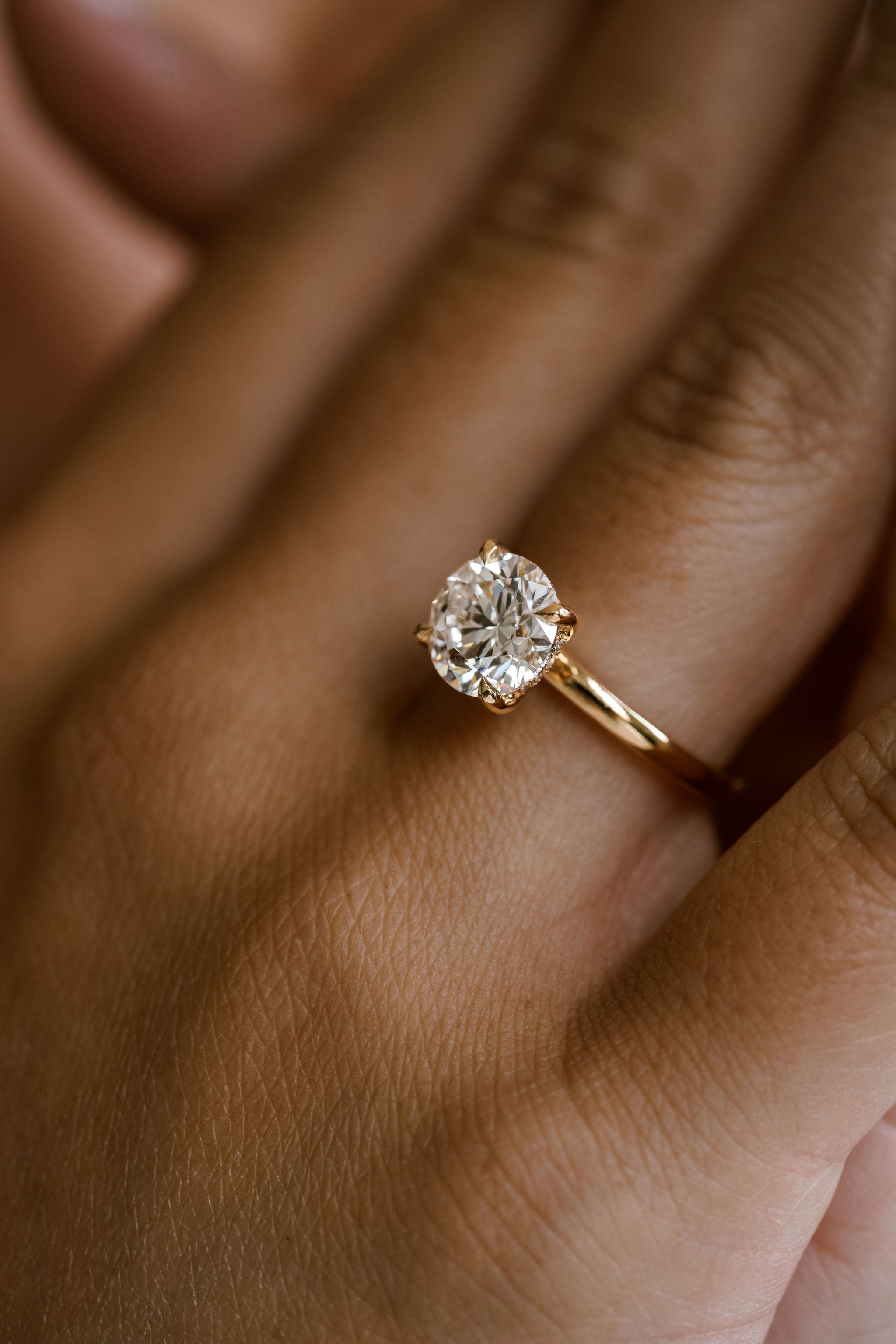 3.0 CT Elongated Cushion Solitaire Lab Grown Diamond Engagement Ringt