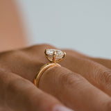 3.0 CT Elongated Cushion Solitaire Lab Grown Diamond Engagement Ringt