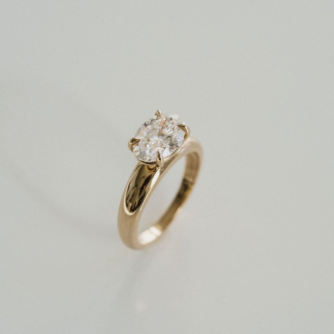 3.0 CT Elongated Cushion Solitaire Lab Grown Diamond Engagement Ringt