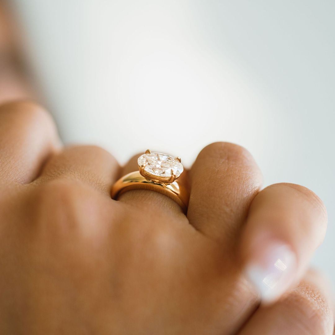 3.0 CT Elongated Cushion Solitaire Lab Grown Diamond Engagement Ringt