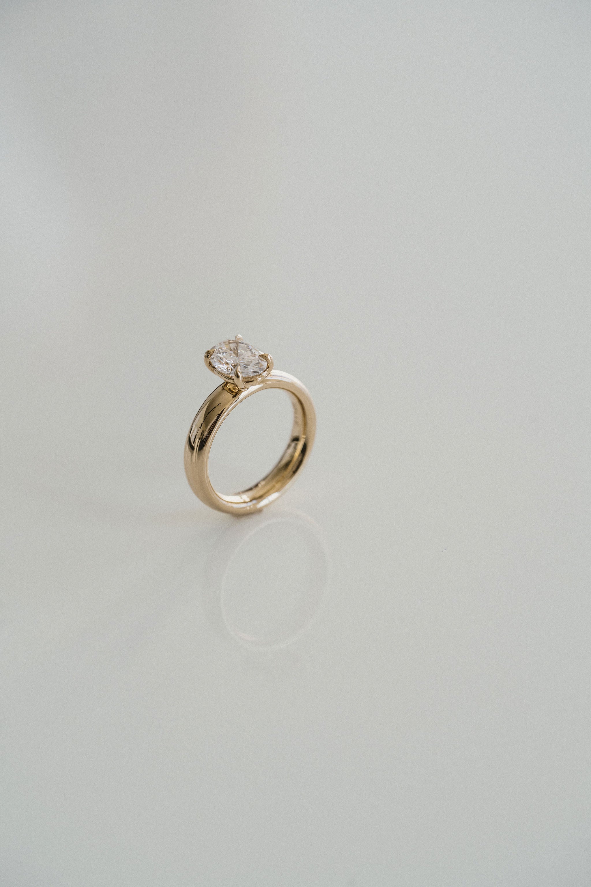 3.0 CT Elongated Cushion Solitaire Lab Grown Diamond Engagement Ringt