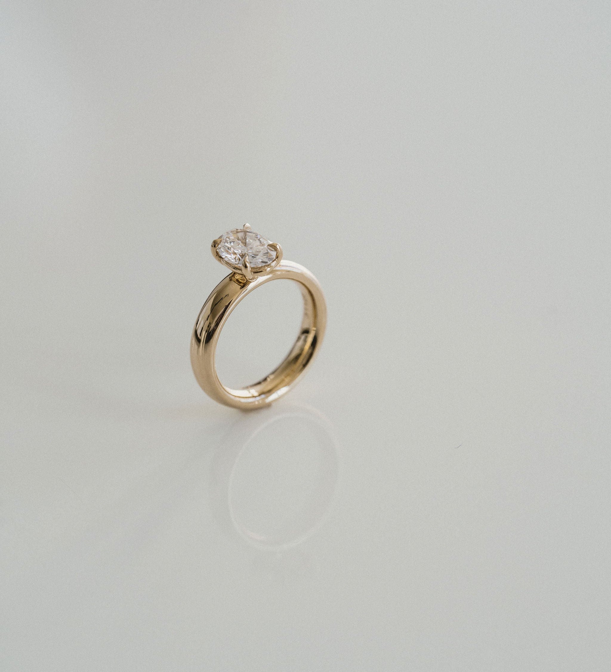 3.0 CT Elongated Cushion Solitaire Lab Grown Diamond Engagement Ringt