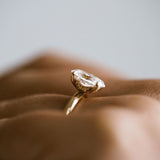 3.0 CT Elongated Cushion Solitaire Lab Grown Diamond Engagement Ringt