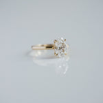 3.0 CT Elongated Cushion Solitaire Lab Grown Diamond Engagement Ringt