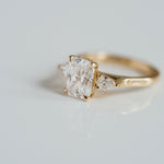 3.0 CT Elongated Cushion Solitaire Lab Grown Diamond Engagement Ringt