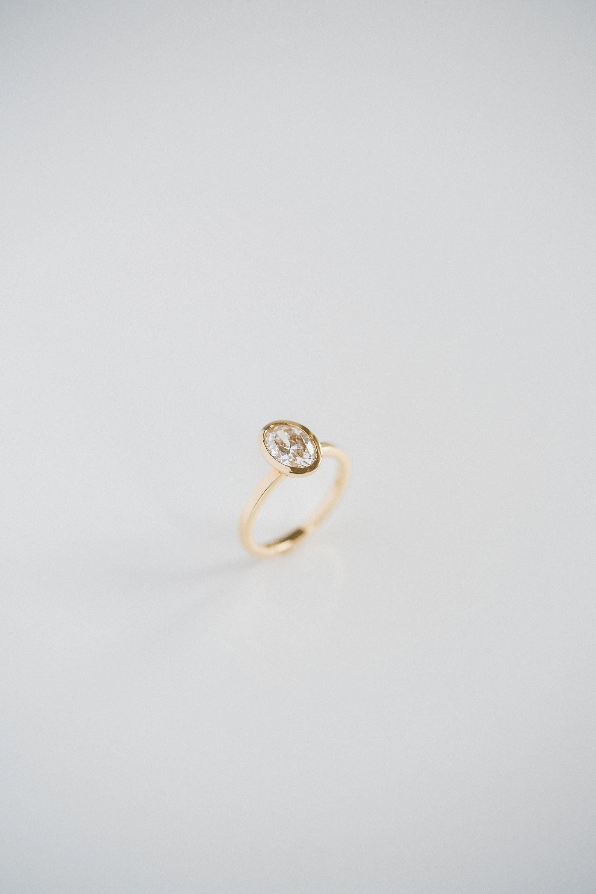 3.0 CT Elongated Cushion Solitaire Lab Grown Diamond Engagement Ringt