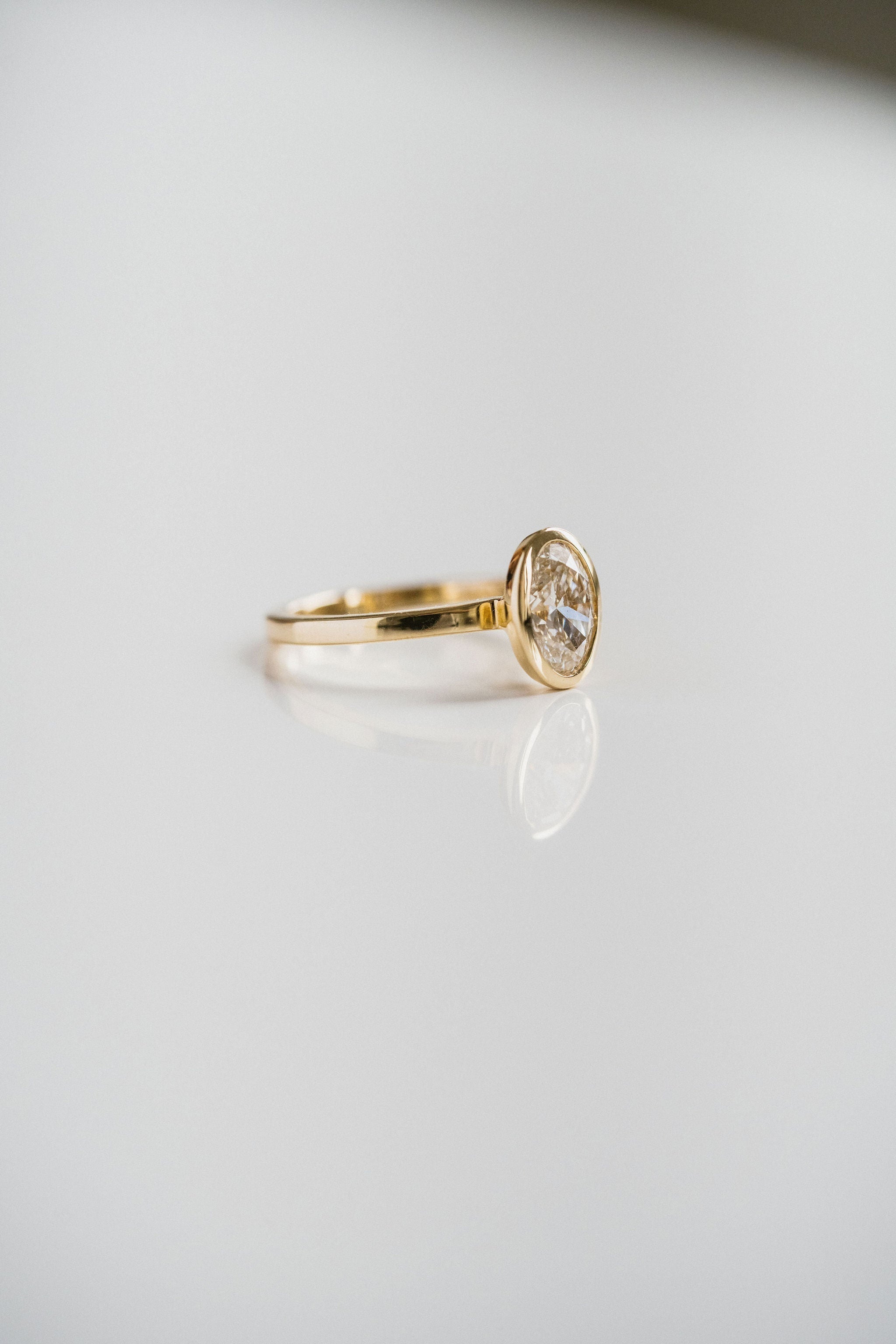3.0 CT Elongated Cushion Solitaire Lab Grown Diamond Engagement Ringt