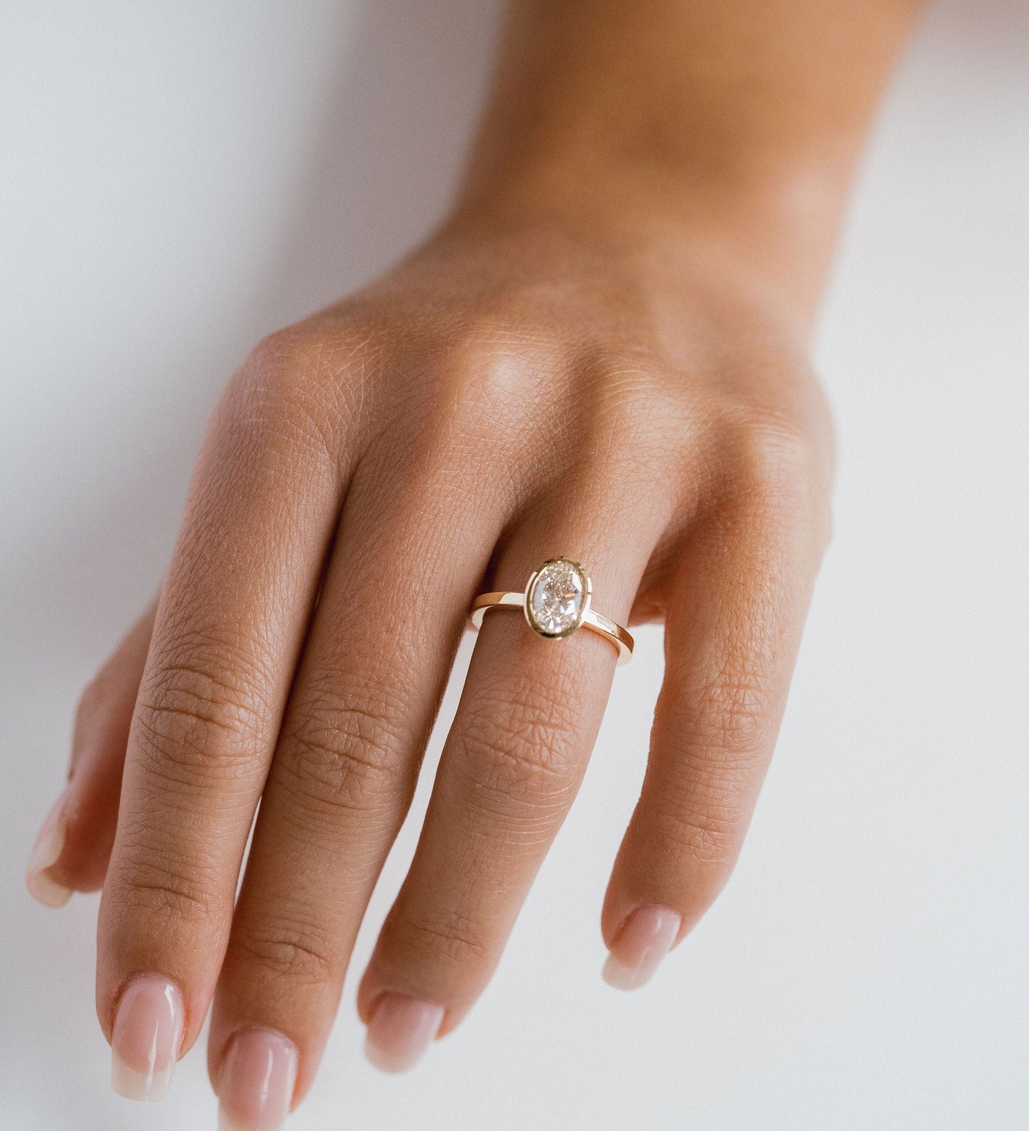 3.0 CT Elongated Cushion Solitaire Lab Grown Diamond Engagement Ringt