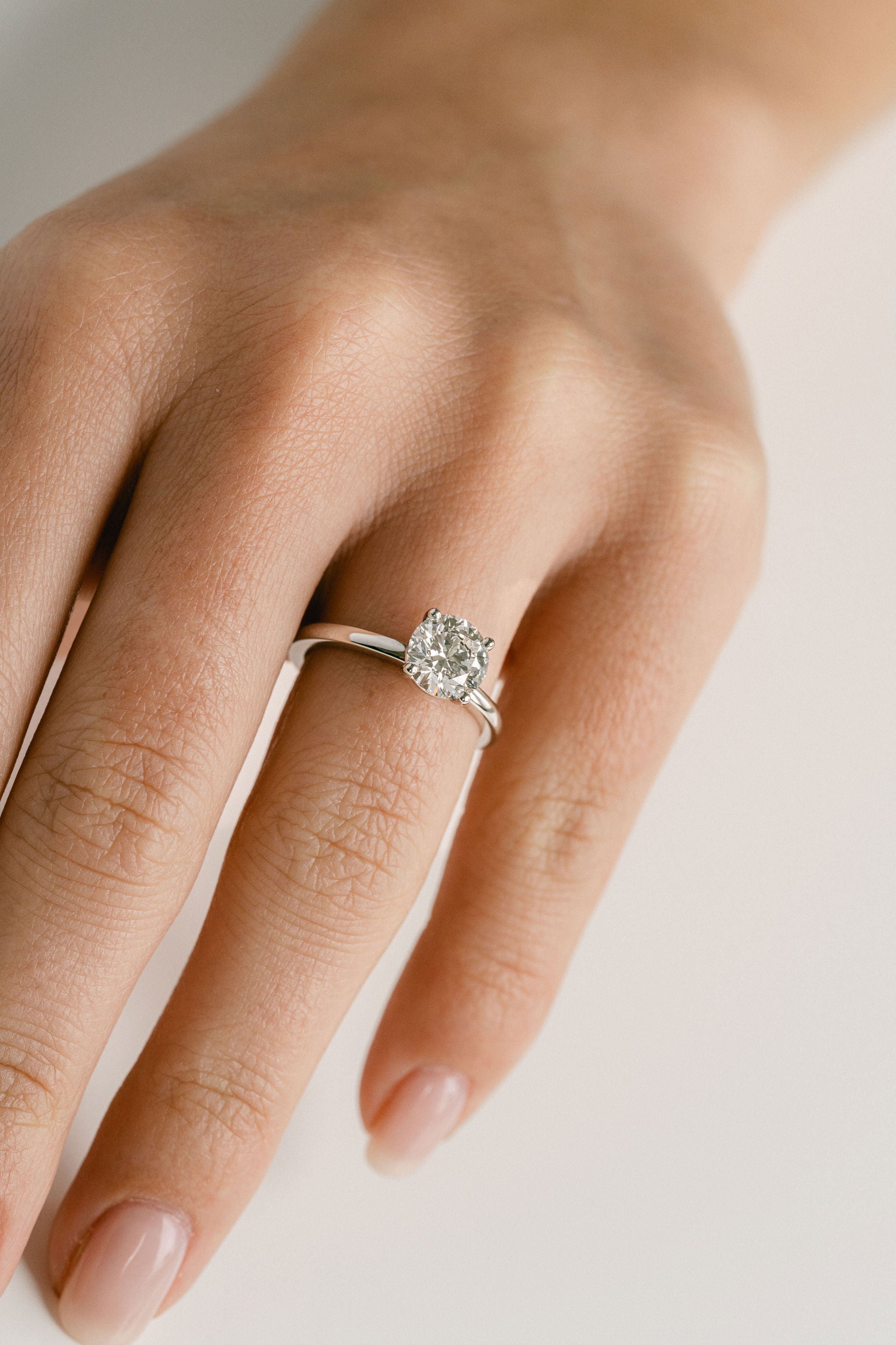 3.0 CT Elongated Cushion Solitaire Lab Grown Diamond Engagement Ringt