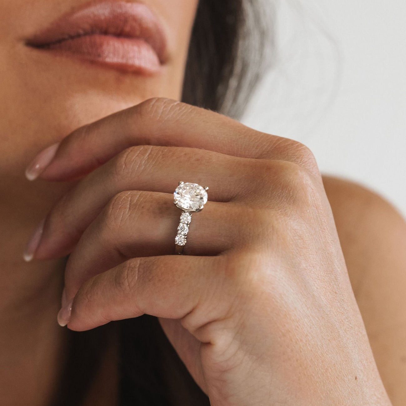 3.0 CT Elongated Cushion Solitaire Lab Grown Diamond Engagement Ringt