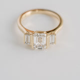 3.0 CT Elongated Cushion Solitaire Lab Grown Diamond Engagement Ringt
